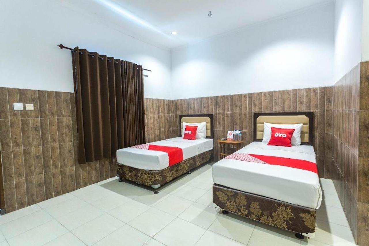 Hotel Bumi Aditya Senggigi Esterno foto