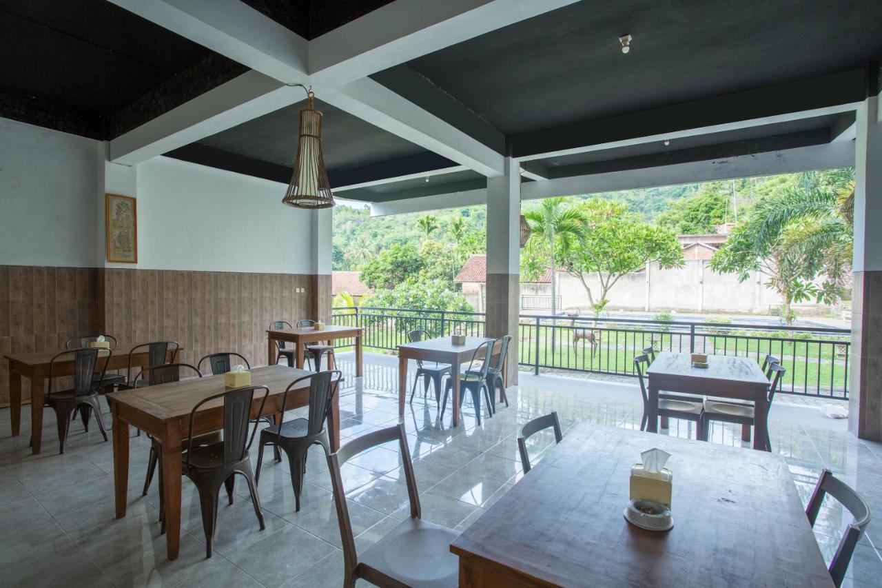 Hotel Bumi Aditya Senggigi Esterno foto