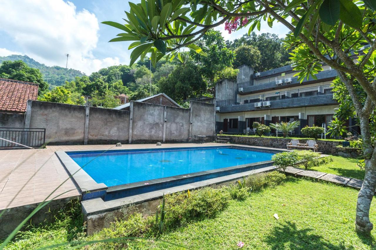 Hotel Bumi Aditya Senggigi Esterno foto