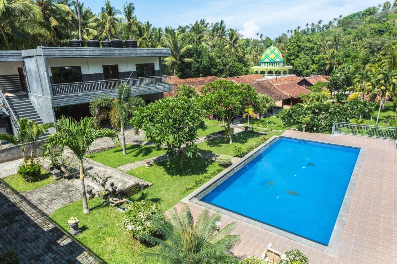 Hotel Bumi Aditya Senggigi Esterno foto