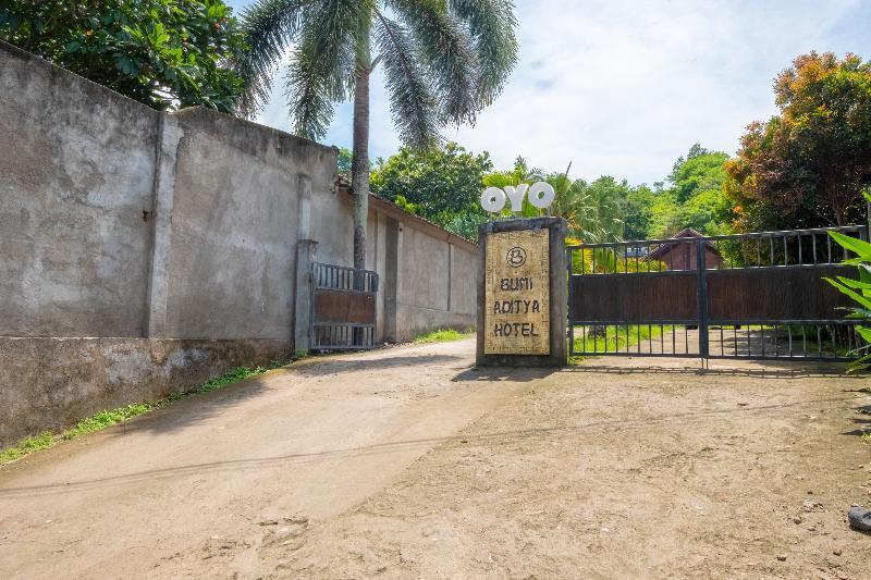 Hotel Bumi Aditya Senggigi Esterno foto