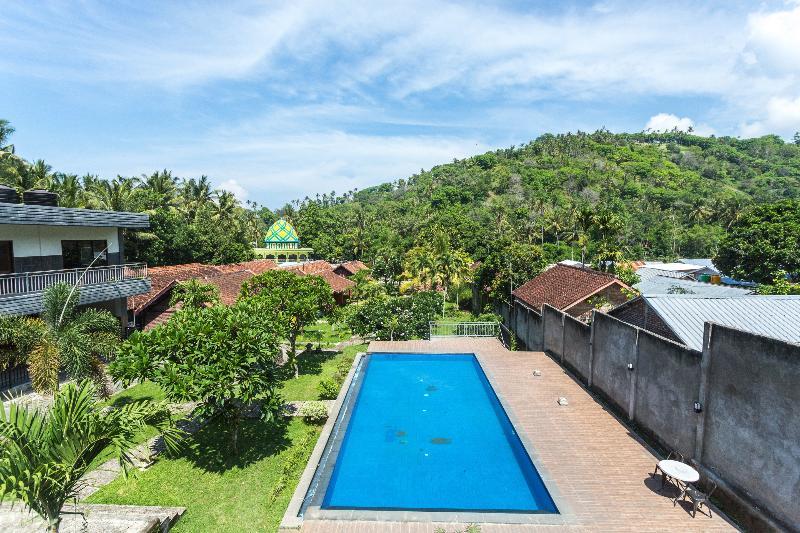 Hotel Bumi Aditya Senggigi Esterno foto