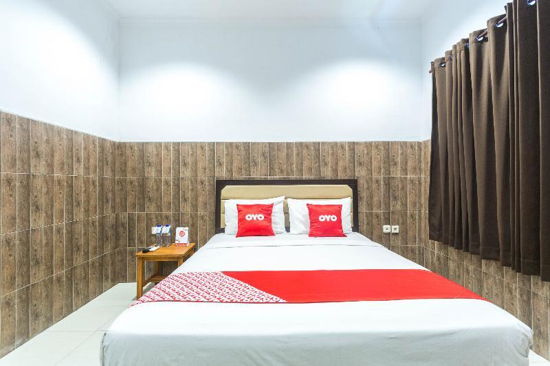 Hotel Bumi Aditya Senggigi Esterno foto