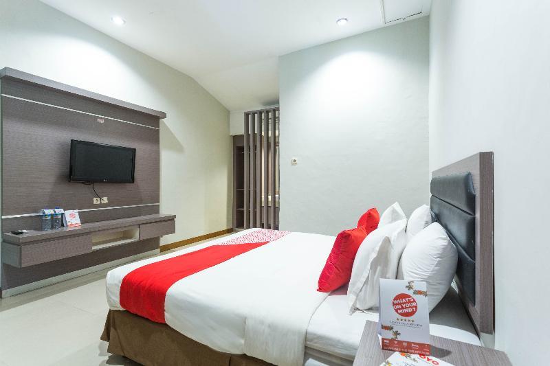 Hotel Bumi Aditya Senggigi Esterno foto