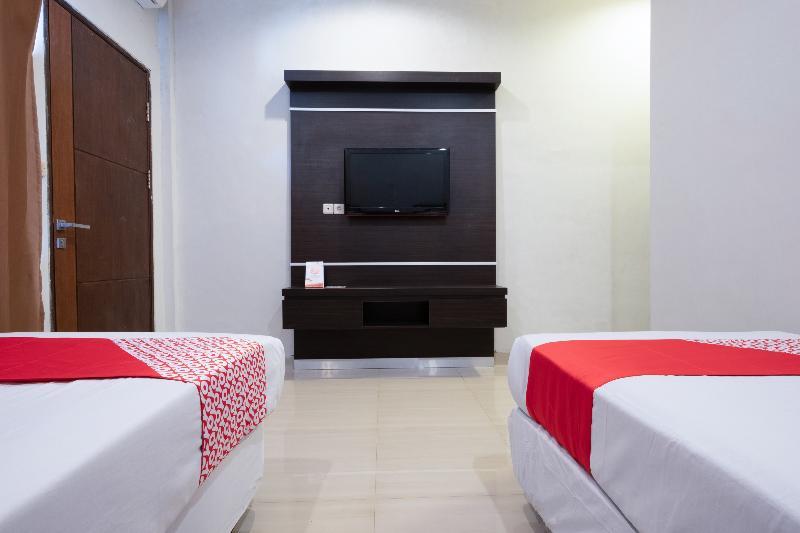 Hotel Bumi Aditya Senggigi Esterno foto