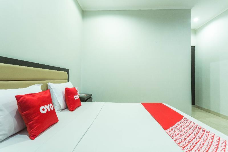 Hotel Bumi Aditya Senggigi Esterno foto