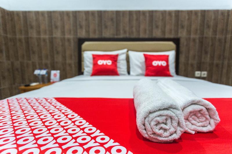 Hotel Bumi Aditya Senggigi Esterno foto