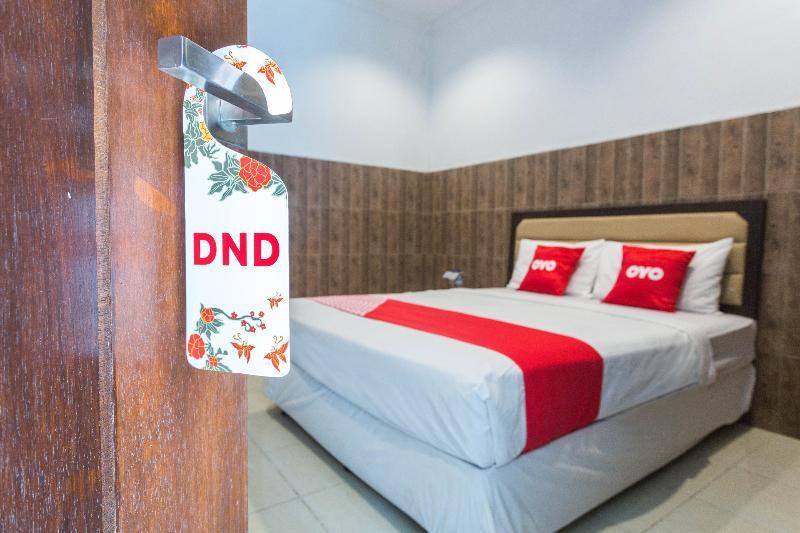 Hotel Bumi Aditya Senggigi Esterno foto