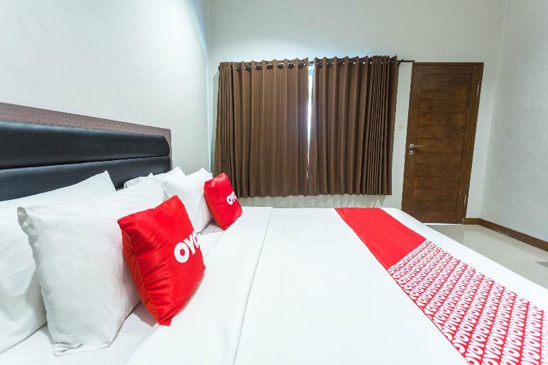 Hotel Bumi Aditya Senggigi Esterno foto