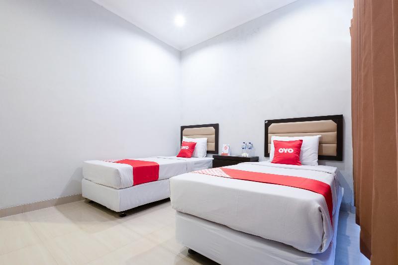 Hotel Bumi Aditya Senggigi Esterno foto