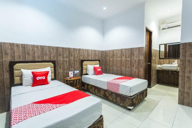 Hotel Bumi Aditya Senggigi Esterno foto