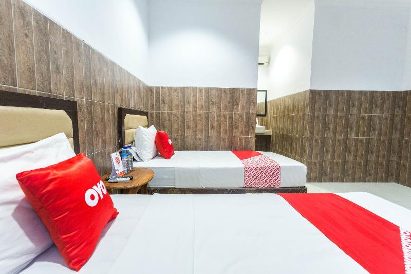 Hotel Bumi Aditya Senggigi Esterno foto